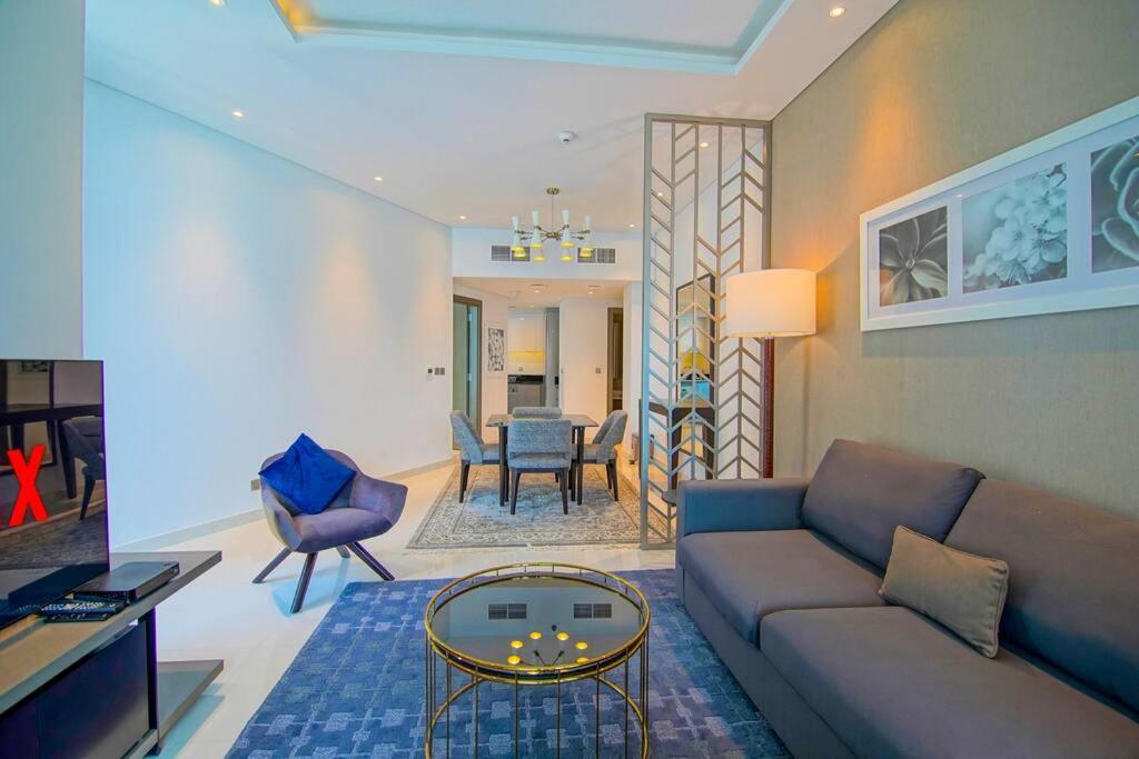 Luxury Hotel Apartment With A Canal View Dubai Dış mekan fotoğraf